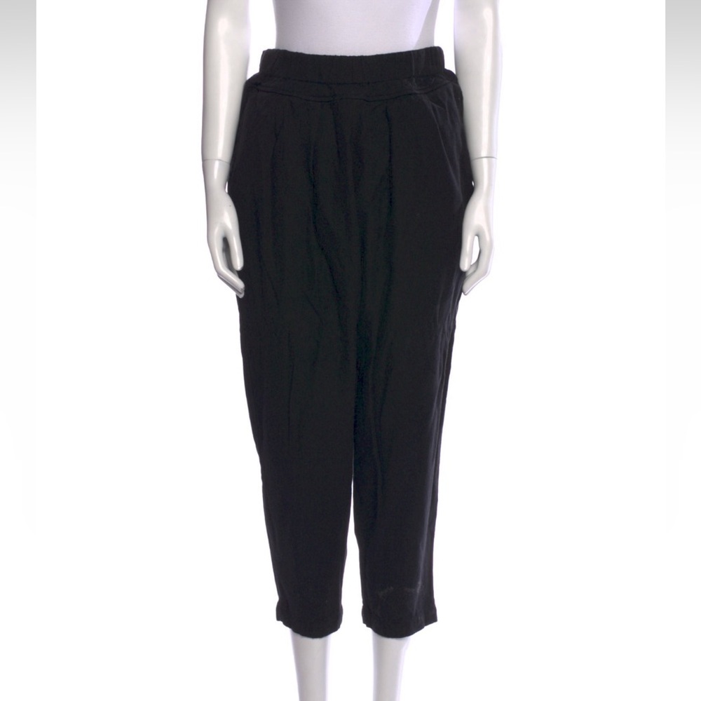 Black Crane Women's Black Casual Pants. EUC. Small, but could fit M & L.